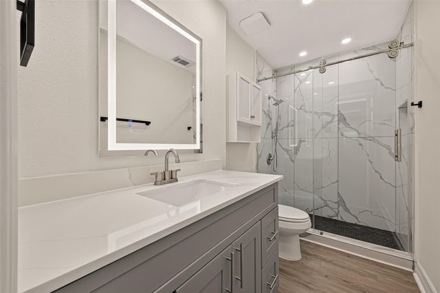 12415 Ridgelow Lane, Houston, TX 77070