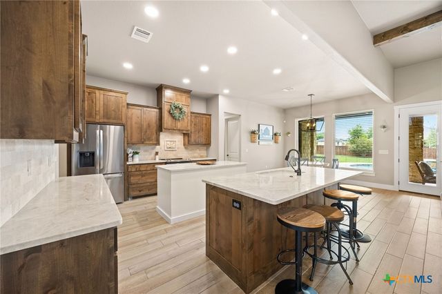 8324 Cates Creek Drive, Salado, TX 76571