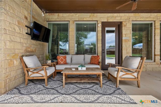 8324 Cates Creek Drive, Salado, TX 76571