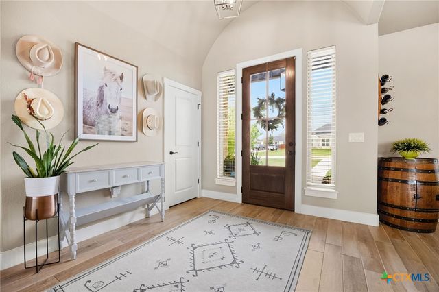 8324 Cates Creek Drive, Salado, TX 76571
