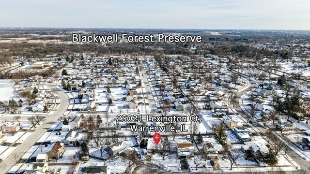 2S021 Lexington Court, Warrenville, IL 60555