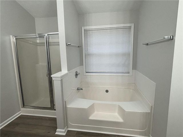 1564 Log Cabin Lane, Lawrenceville, GA 30045