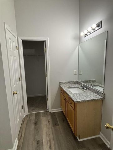 1564 Log Cabin Lane, Lawrenceville, GA 30045