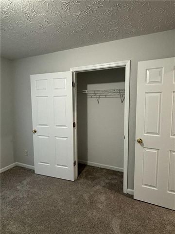 1564 Log Cabin Lane, Lawrenceville, GA 30045