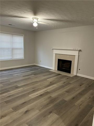 1564 Log Cabin Lane, Lawrenceville, GA 30045