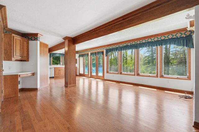 4 Pine Tree Road, Garrett, IN 46738