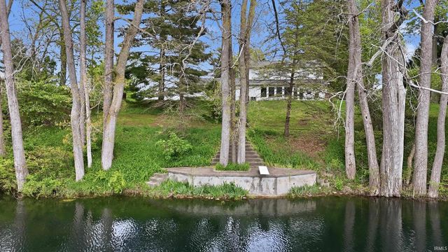 4 Pine Tree Road, Garrett, IN 46738