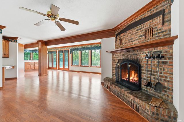 4 Pine Tree Road, Garrett, IN 46738