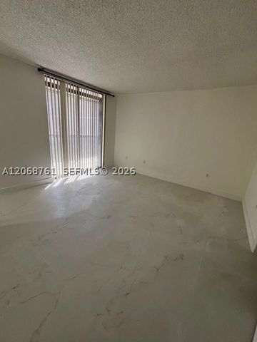 8650 SW 133rd Ave Rd 208, Miami, FL 33183