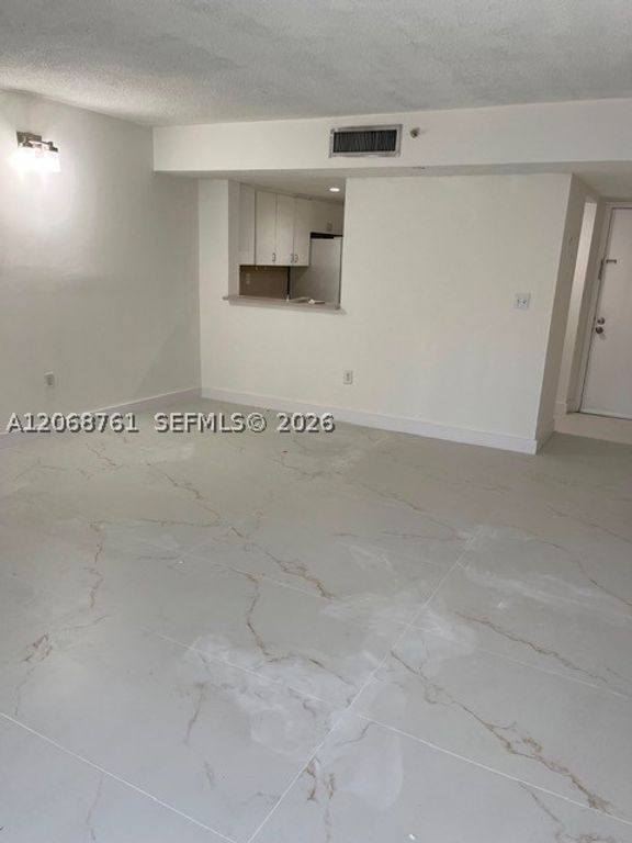 8650 SW 133rd Ave Rd 208, Miami, FL 33183