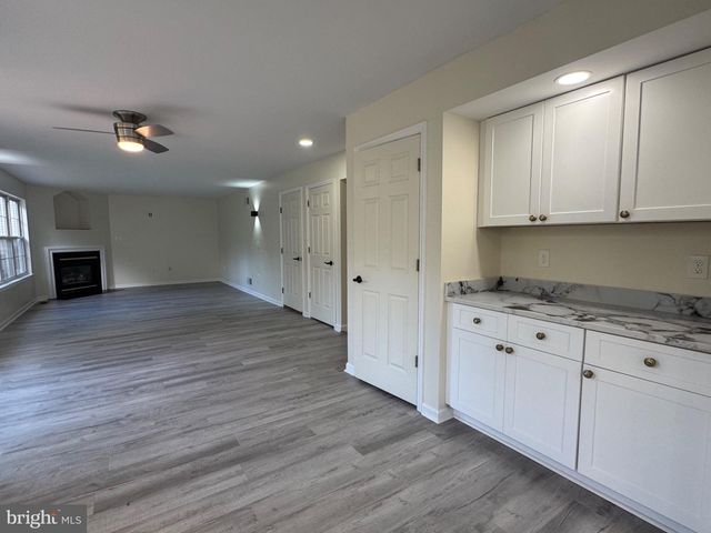 1199 ASHBOURNE DR, Reading, PA 19605