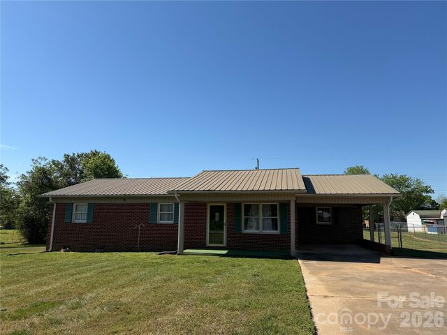 372 Ferry Road, Forest City, NC 28043