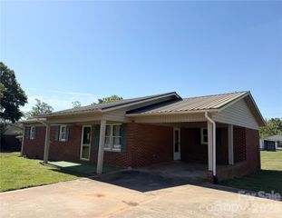 372 Ferry Road, Forest City, NC 28043