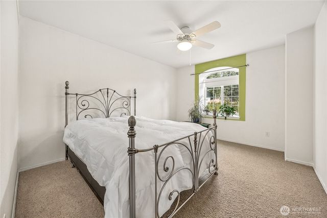 5579 Foxglove Court SE, Lacey, WA 98513