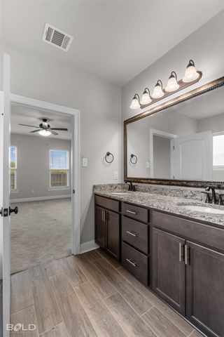 204 Berkshire Place, Haughton, LA 71037