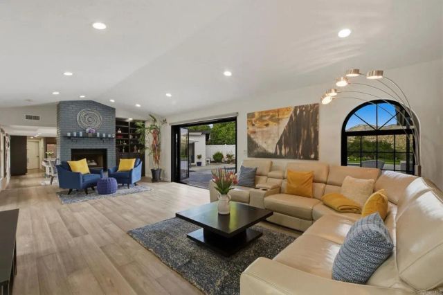 15647 Calistoga Drive, Ramona, CA 92065