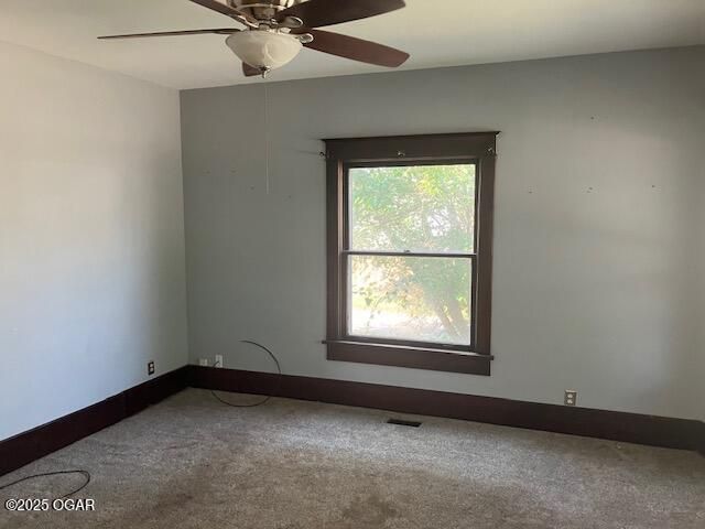 421 E McKinney Street, Neosho, MO 64850