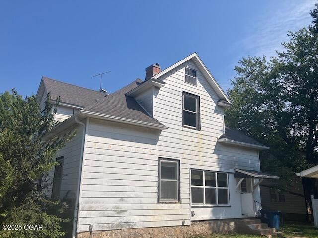 421 E McKinney Street, Neosho, MO 64850