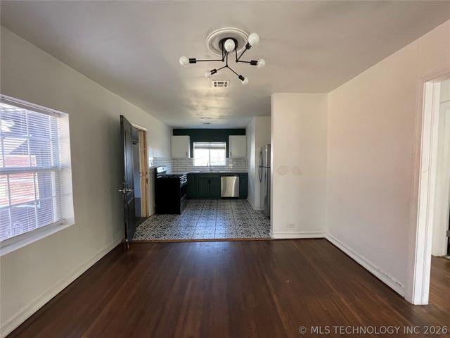 2535 N Boston Avenue, Tulsa, OK 74106