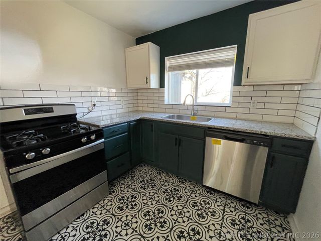 2535 N Boston Avenue, Tulsa, OK 74106