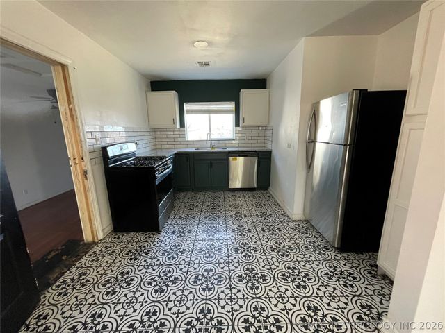 2535 N Boston Avenue, Tulsa, OK 74106