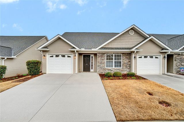 107 Shalom Drive, Simpsonville, SC 29681