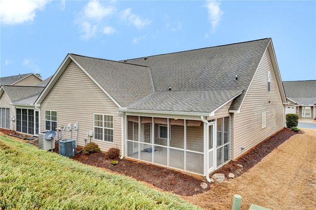 107 Shalom Drive, Simpsonville, SC 29681