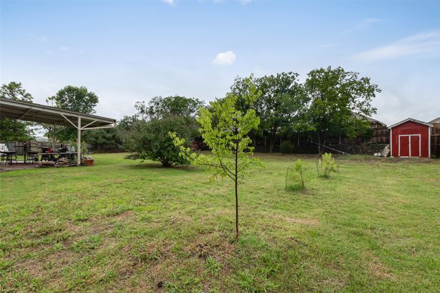 105 Margaret Street, Fate, TX 75189