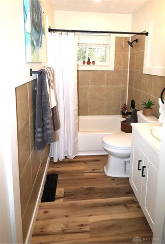 1302 Stuben Drive, Trotwood, OH 45417