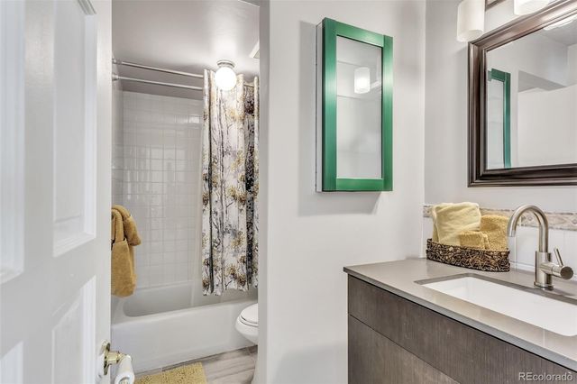 7170 E Princeton Avenue 5, Denver, CO 80237