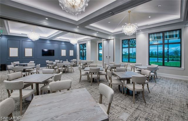 2104 Freemont WAY, Naples, FL 34120