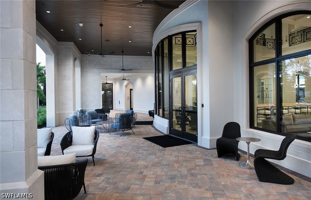 2104 Freemont WAY, Naples, FL 34120