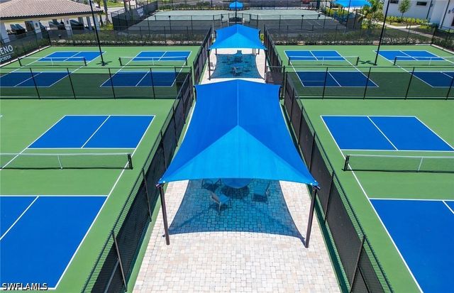 2104 Freemont WAY, Naples, FL 34120