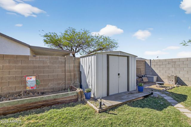 10199 W FERNANDO Drive, Arizona City, AZ 85123