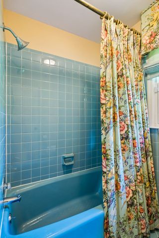 8136 Moores Ln, Brentwood, TN 37027