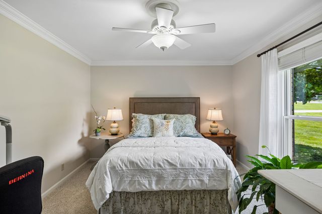 8136 Moores Ln, Brentwood, TN 37027