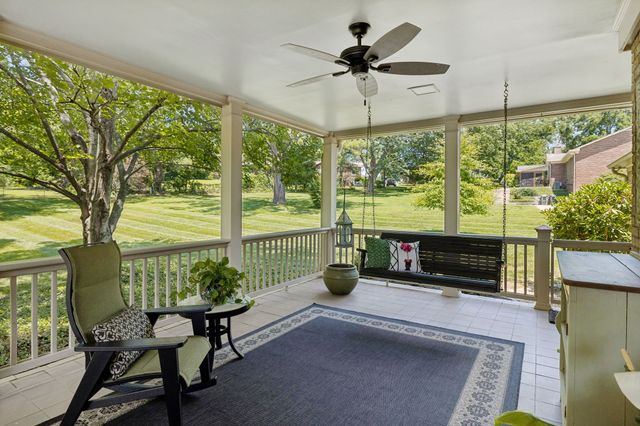 8136 Moores Ln, Brentwood, TN 37027