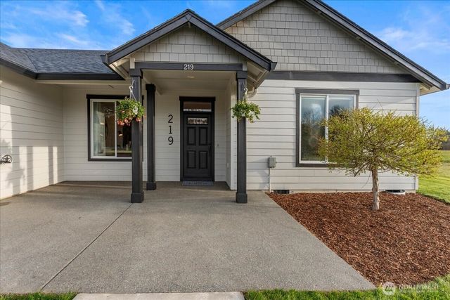 219 Bremgartner Road, Winlock, WA 98596