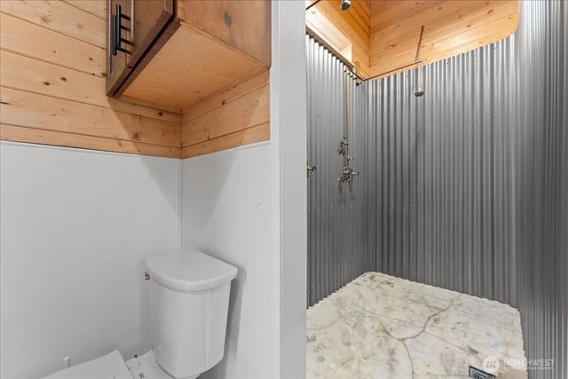 219 Bremgartner Road, Winlock, WA 98596