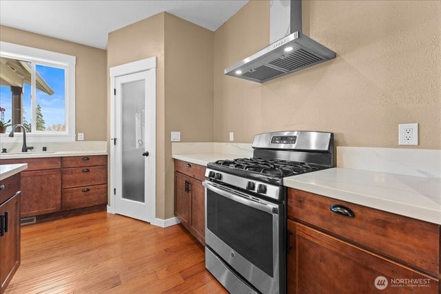 219 Bremgartner Road, Winlock, WA 98596