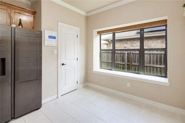 803 Emerald Dove Avenue, College Station, TX 77845