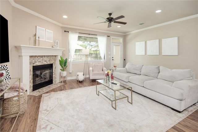 803 Emerald Dove Avenue, College Station, TX 77845