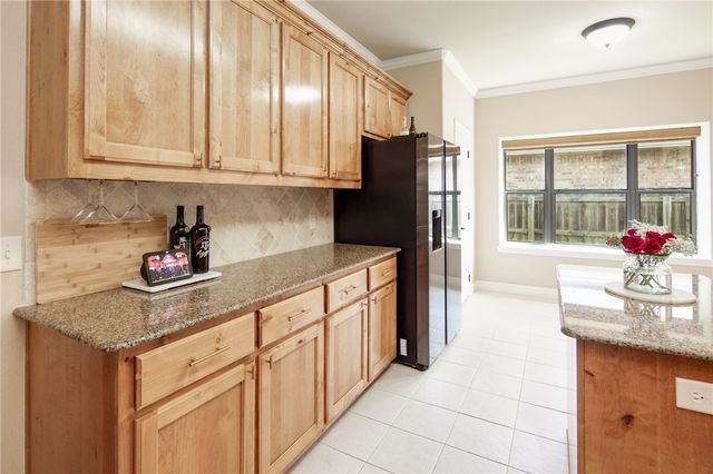 803 Emerald Dove Avenue, College Station, TX 77845