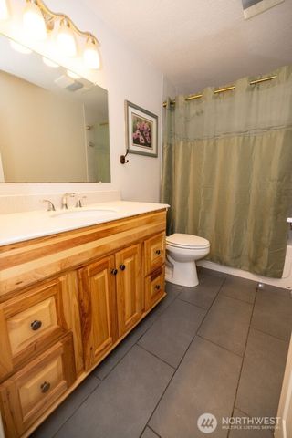16704 3rd Drive SE, Bothell, WA 98012