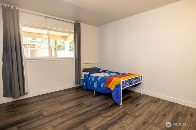 16704 3rd Drive SE, Bothell, WA 98012