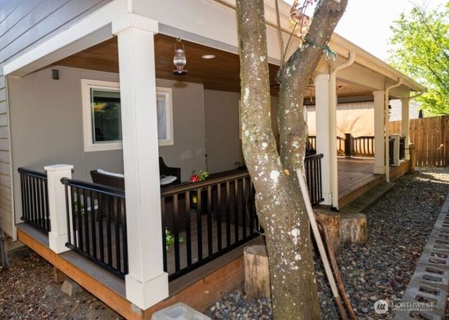 16704 3rd Drive SE, Bothell, WA 98012