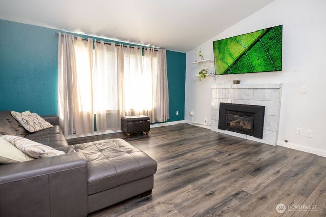 16704 3rd Drive SE, Bothell, WA 98012
