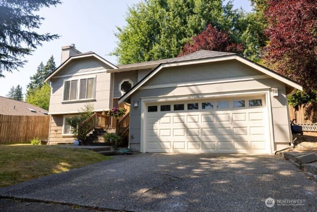 16704 3rd Drive SE, Bothell, WA 98012
