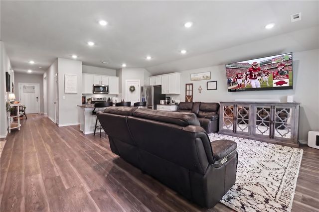2309 N Heritage Ranch Drive, Siloam Springs, AR 72761