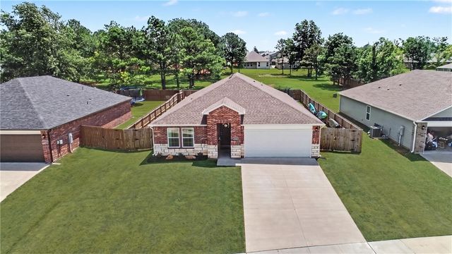 2309 N Heritage Ranch Drive, Siloam Springs, AR 72761
